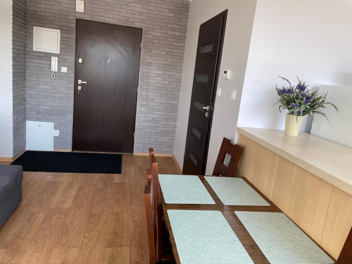Komfortowe Studio 52 M2 W Centrum Grojca Grojec  Exterior foto