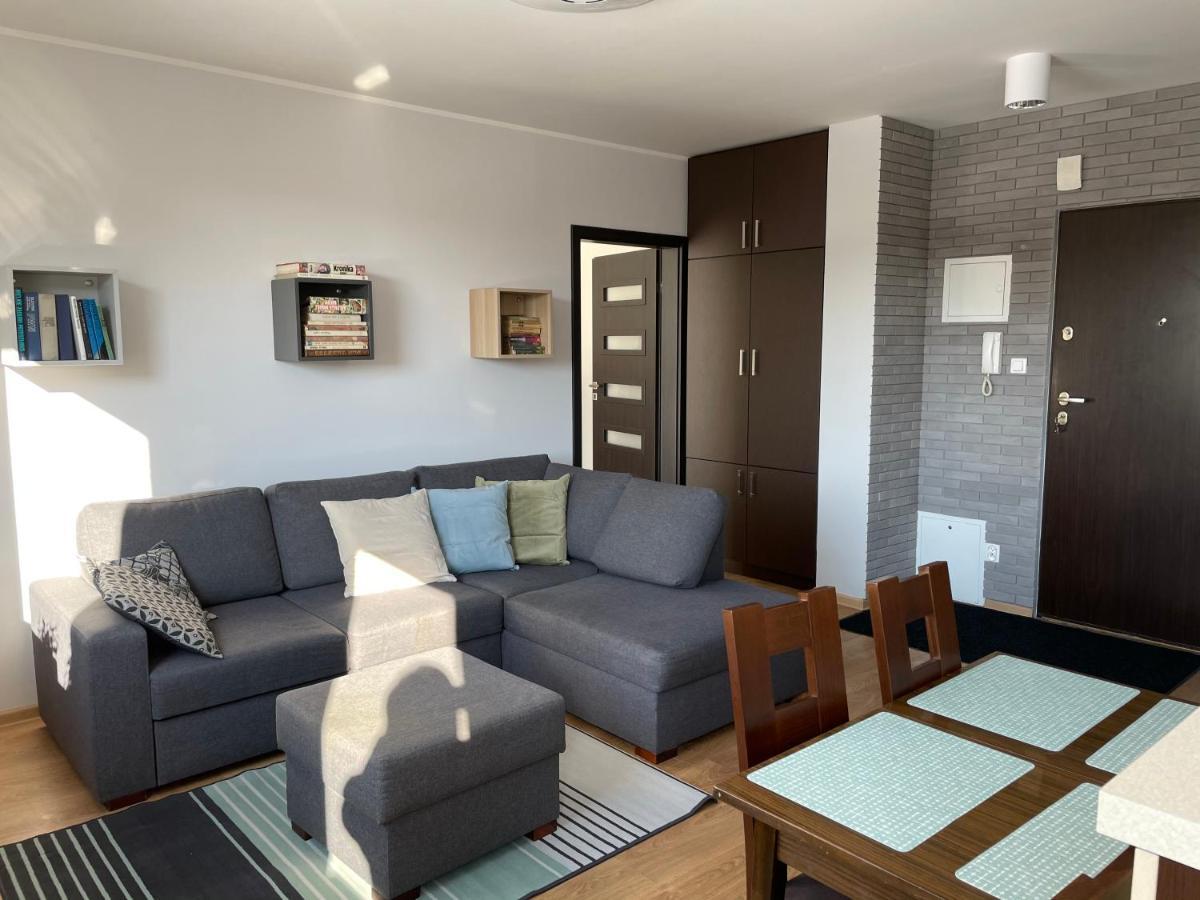 Komfortowe Studio 52 M2 W Centrum Grojca Grojec  Exterior foto