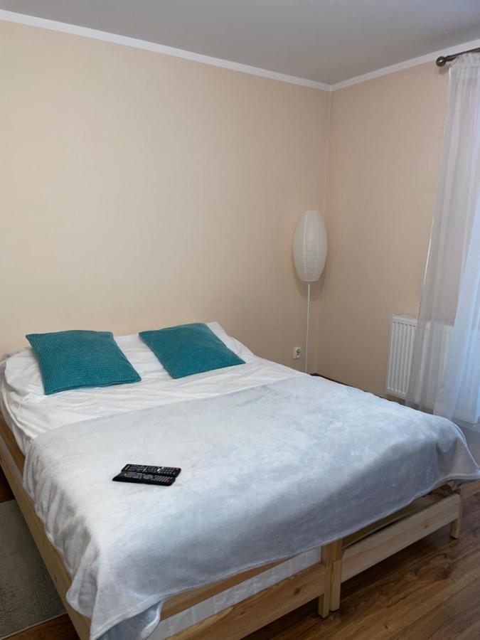 Komfortowe Studio 52 M2 W Centrum Grojca Grojec  Exterior foto